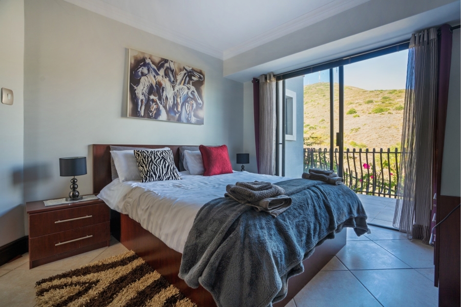 13 Bedroom Property for Sale in Plattekloof 3 Western Cape